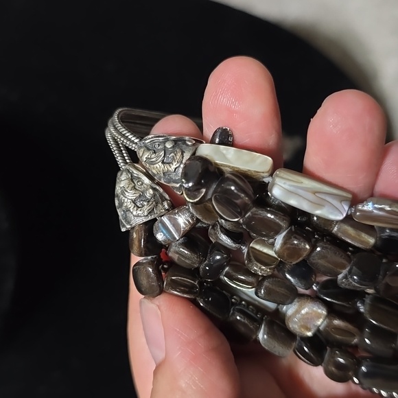 COLDWATER CREEK Multi Strand Natural Shell & Glass Beads Silver Chain Necklace - Picture 11 of 14